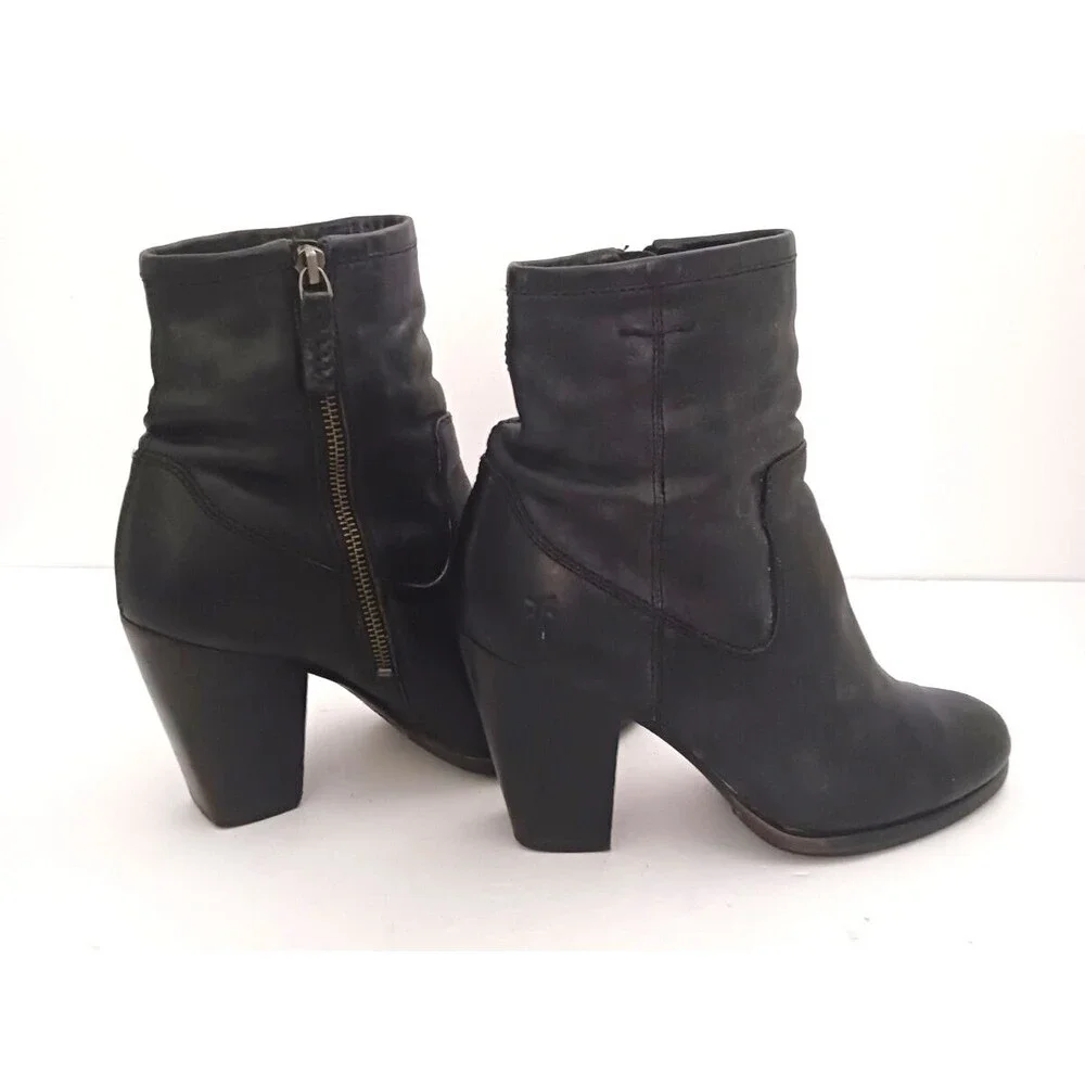 FRYE Patty Artisan Zip Blk Leather Ankle Boot Stacked Wood Block Heel 7.5